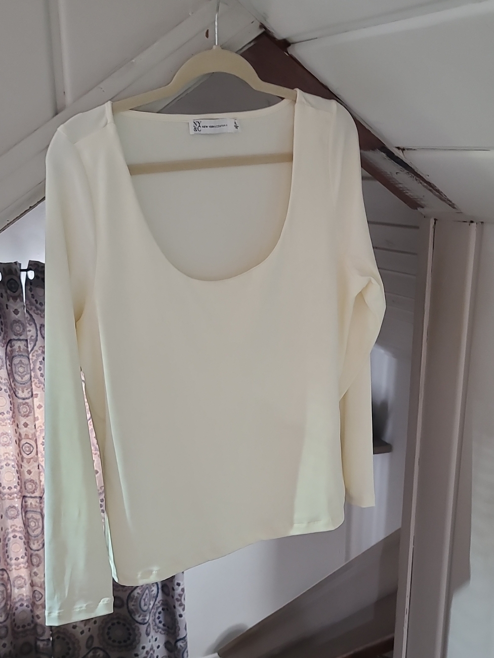 New York & Company Scoop Neck Long Sleeve Top - Cream
